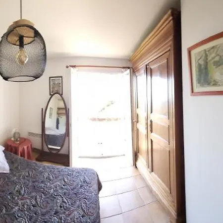 Les Gabians Holiday home