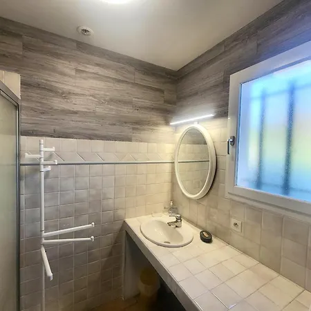 Les Gabians Дом отдыха Сен-Лоран-дю-Вар